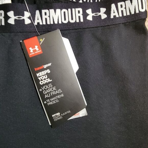Under Armour Heat Gear Women's Size Small S Leggings Tights Capri Black White - Picture 2 of 4